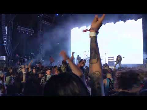 "HOLIDAY" - Turnstile live at Coachella 2022