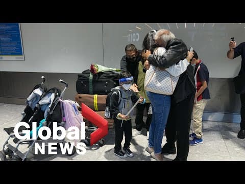 Pandemic Reunions at Airports
