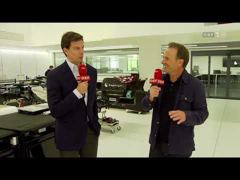 Mercedes factory Brackley | Guided tour by Toto Wolff