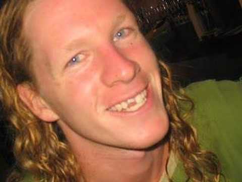 A guest sings at the bar