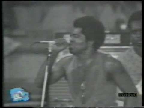 JAMES BROWN - Give it up or turn it loose (3/3) - Live Palasport, Bologna Italy April 1971