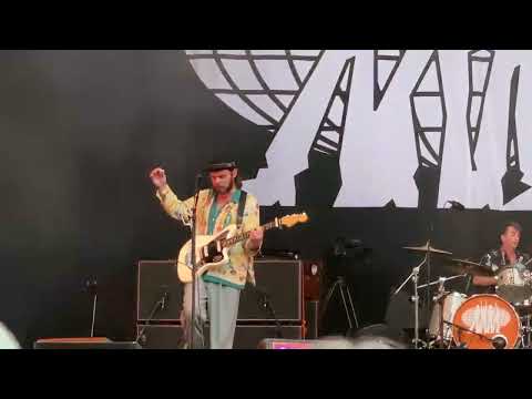 Supergrass - Sun hits the sky live - Cactusfestival Brugge 2022