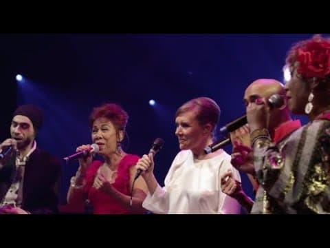 Vaya Con Dios — "Just a Friend of Mine"
