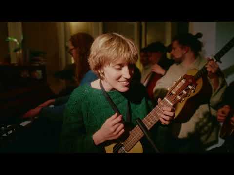 Elis Floreen - Panther (living room session)