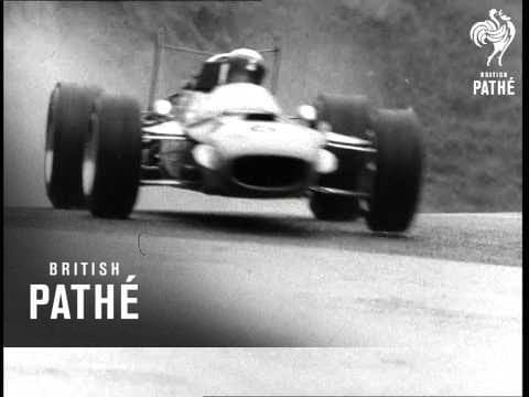 Jackie Stewart wins the 1968 German GP in the fog at the Nurburgring (newsreel)