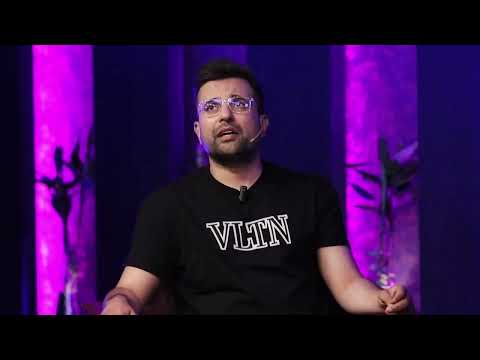 A Roleplay Pitch by a Unicorn CEO and Co-Founder