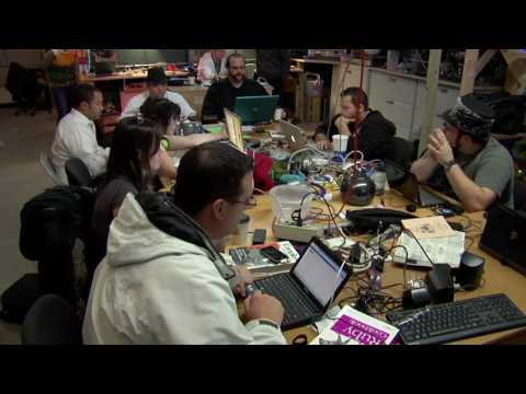 Trailer for the hacking documentary Code 2600