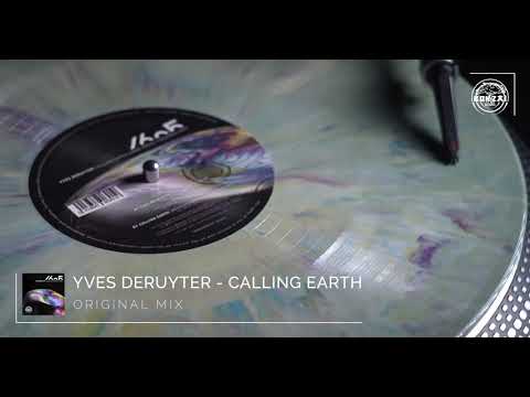 Yves Deruyter — "Calling Earth"