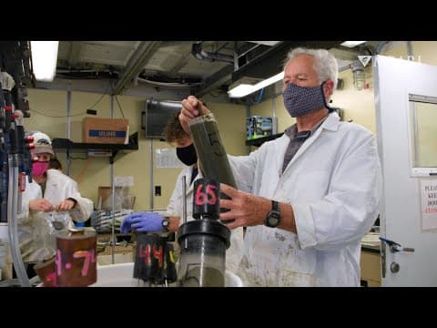Deep-sea geology rocks: Mud samples reveal the history of earthquakes and tsunamis
