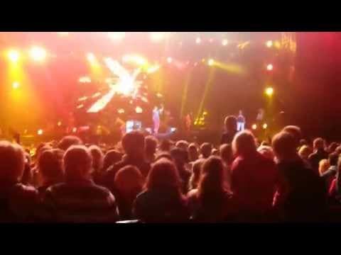 Sean Paul — "Temperature" (2014)