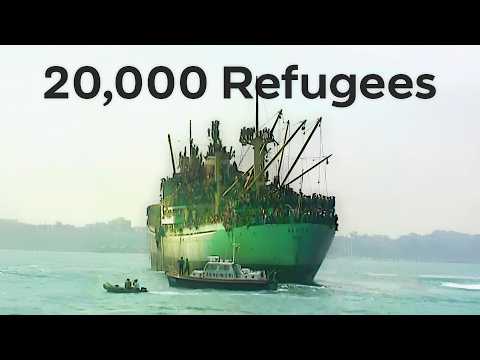 20,000 Albanians Flee to Italy (Vlora 1991)