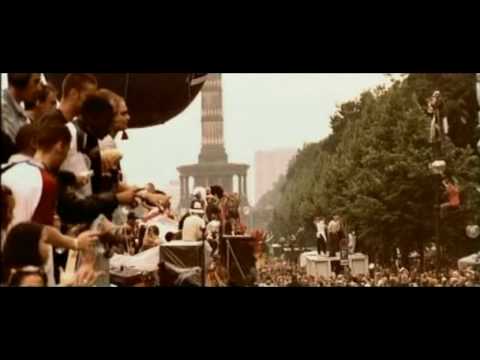 Loveparade.2006.-.Westbam.and.The.Love.Committee.-.United.States.Of.Love.(osloskop.net).avi
