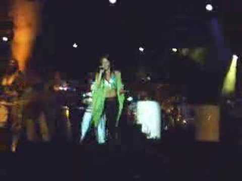 Gentse Feesten 2006 :: Belle Perez - Rhythm Is Gonna Get You