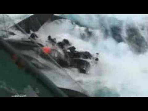 Agy Gil sinks in attemped salvage