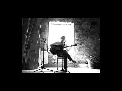 Sam De Nef - Jewelled Singer (Studio Session)