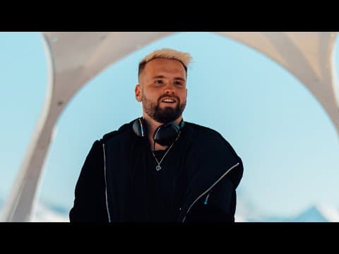Topic at Crystal Garden | Tomorrowland Winter 2022