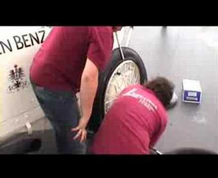 Blitzen Benz - overview and tyre change