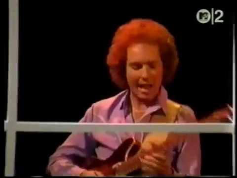 Lee Ritenour — Mr Briefcase (Video from MTV2)