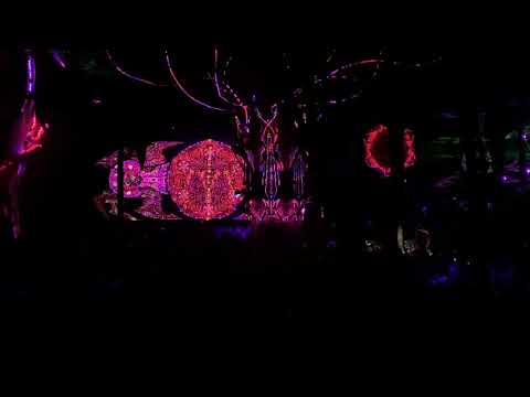 Arjuna set filmed by an attendee