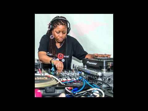 DJ Stacey HOTWAXX Hale Live | FM98 WJLB Detroit (Early 1990's)