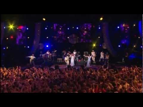 CHIC - GOOD TIMES ( Live at Montreux-2004 )