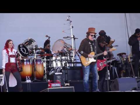 Zucchero in Ischgl: "Vedo Nero" und "Baila Morena"