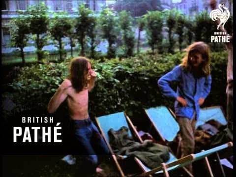 Eros Hippies — 1969 (British Pathé)