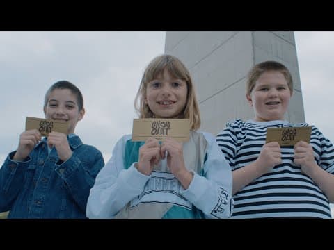 Roméo Elvis & Le Motel — "Chocolat"