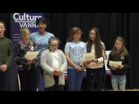 Auld Lang Syne (in Manx Gaelic): The Bree Weekend Concert 2018, Part 8