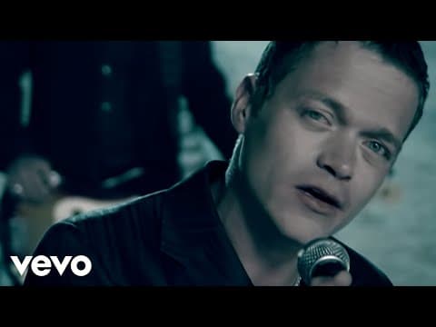 3 Doors Down - Landing In London (All I Think About Is You)