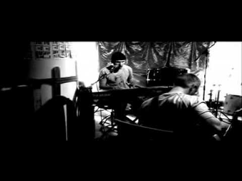 U2 - The Hands That Built America