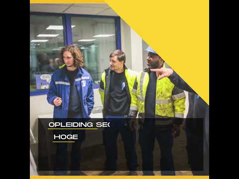 A process operator at the refinery