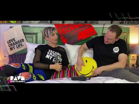INTERVIEW: Instant Moments… with Superstrobe
