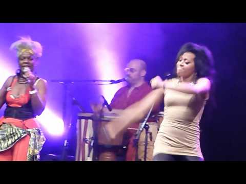 Gentse Feesten 2010 -  Princesse Mansia M'Bila @ Sint-Jacobs