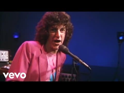 REO Speedwagon — Keep on Loving You (Video Version)