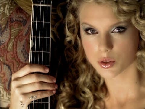 Taylor Swift - Teardrops On My Guitar