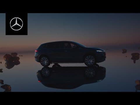 World Premiere of the all-electric EQS SUV (3 of 3)