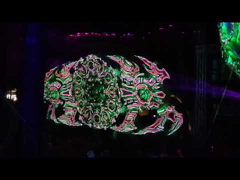 Synthetik Chaos during the edition