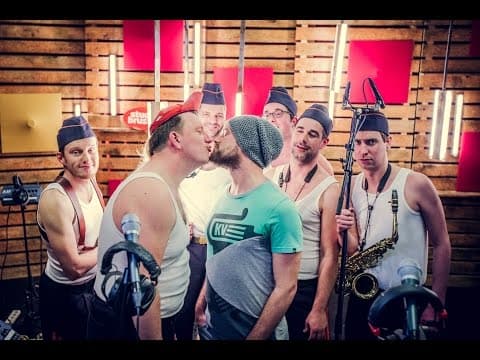 Uprising — Studio Brussel (live)