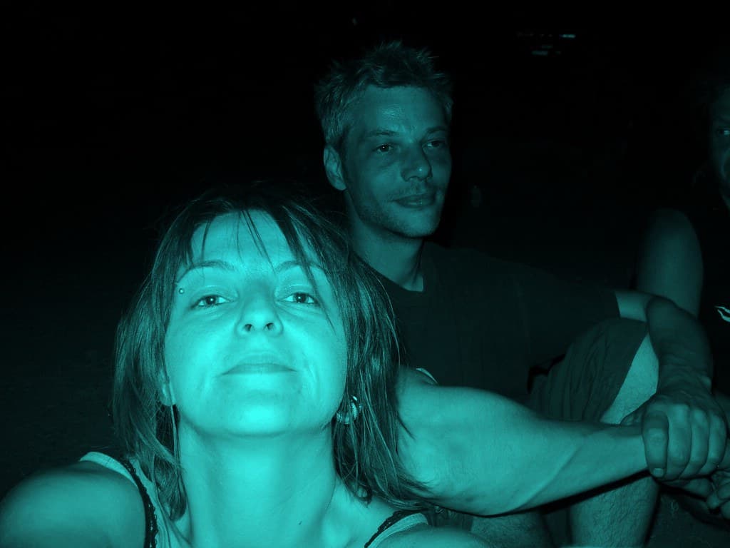 Friends at night, Inmotion Chris, Boom 2004