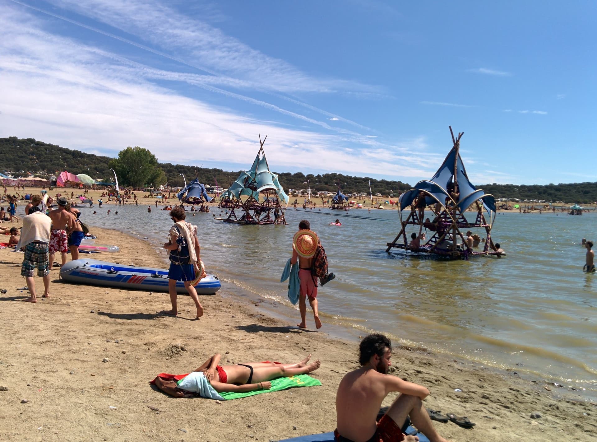 Swimmers and kayaks beside the floating stage, Boom 2014