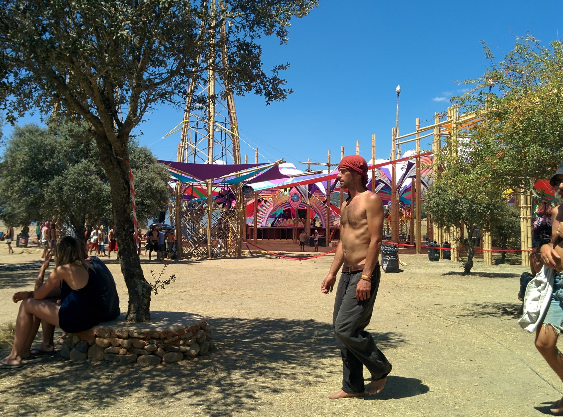 Walking past the red stage canopy, Boom 2014