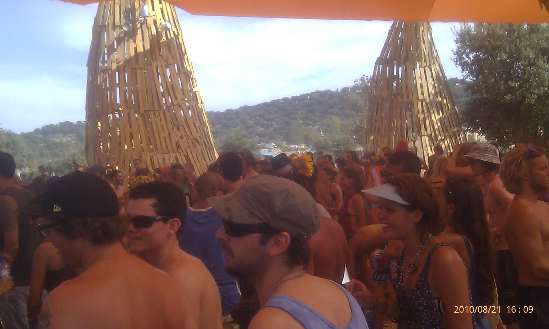 Crowd under shade sails beside the towers, Boom 2010
