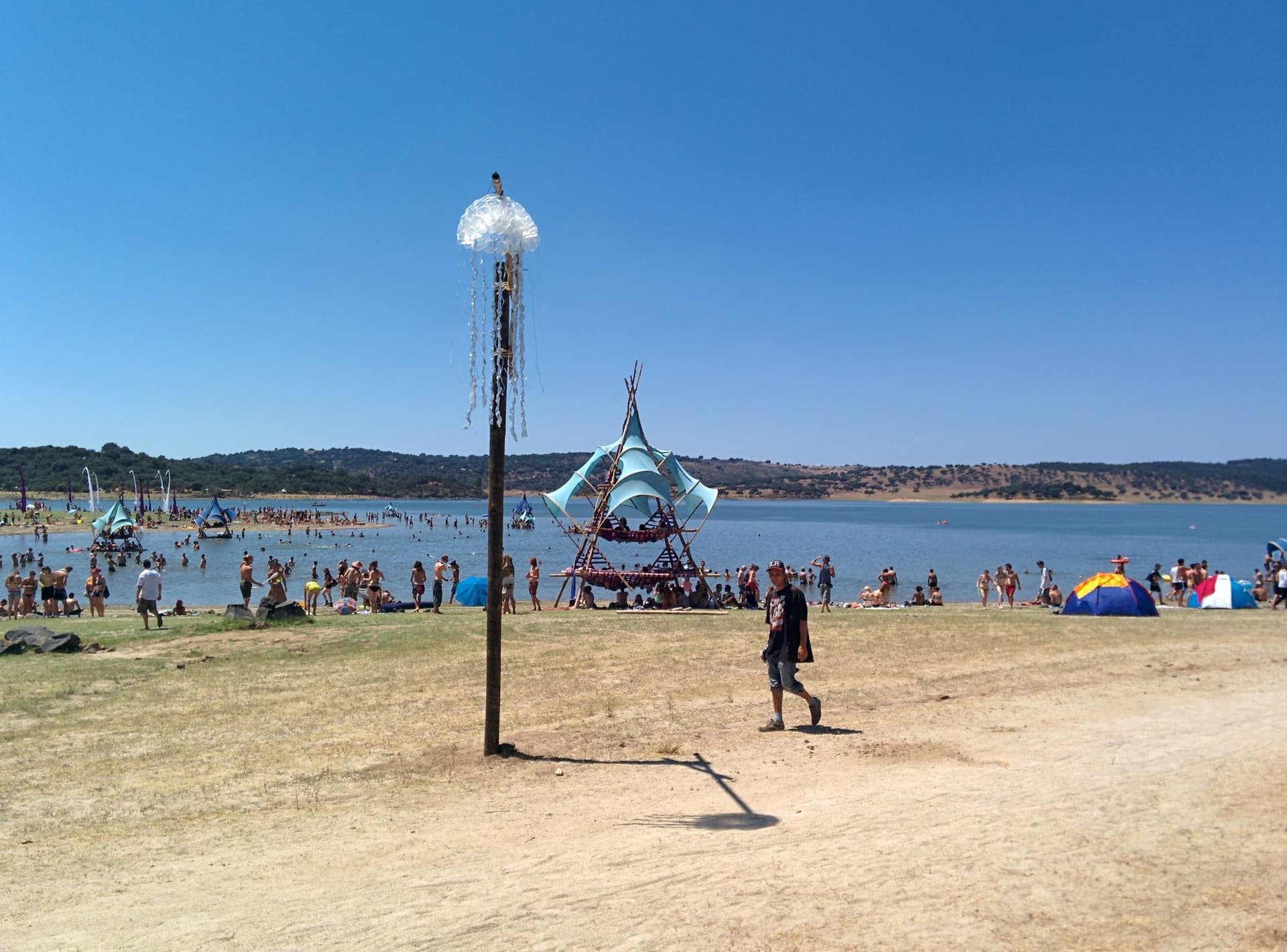 Lamp post on the beach beside the lake stage, Boom 2014