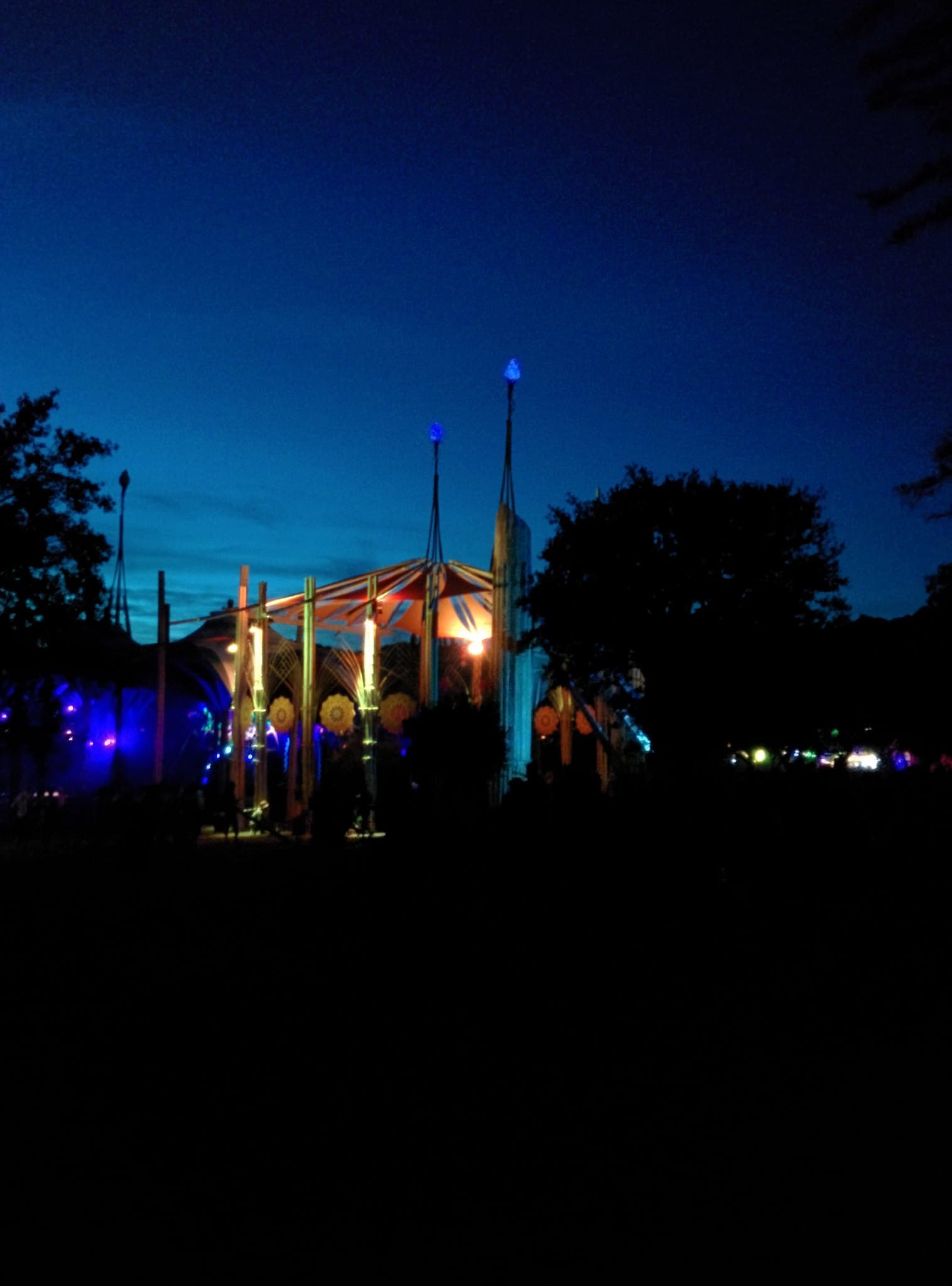 Lit stage structure across the dark field, Boom 2014