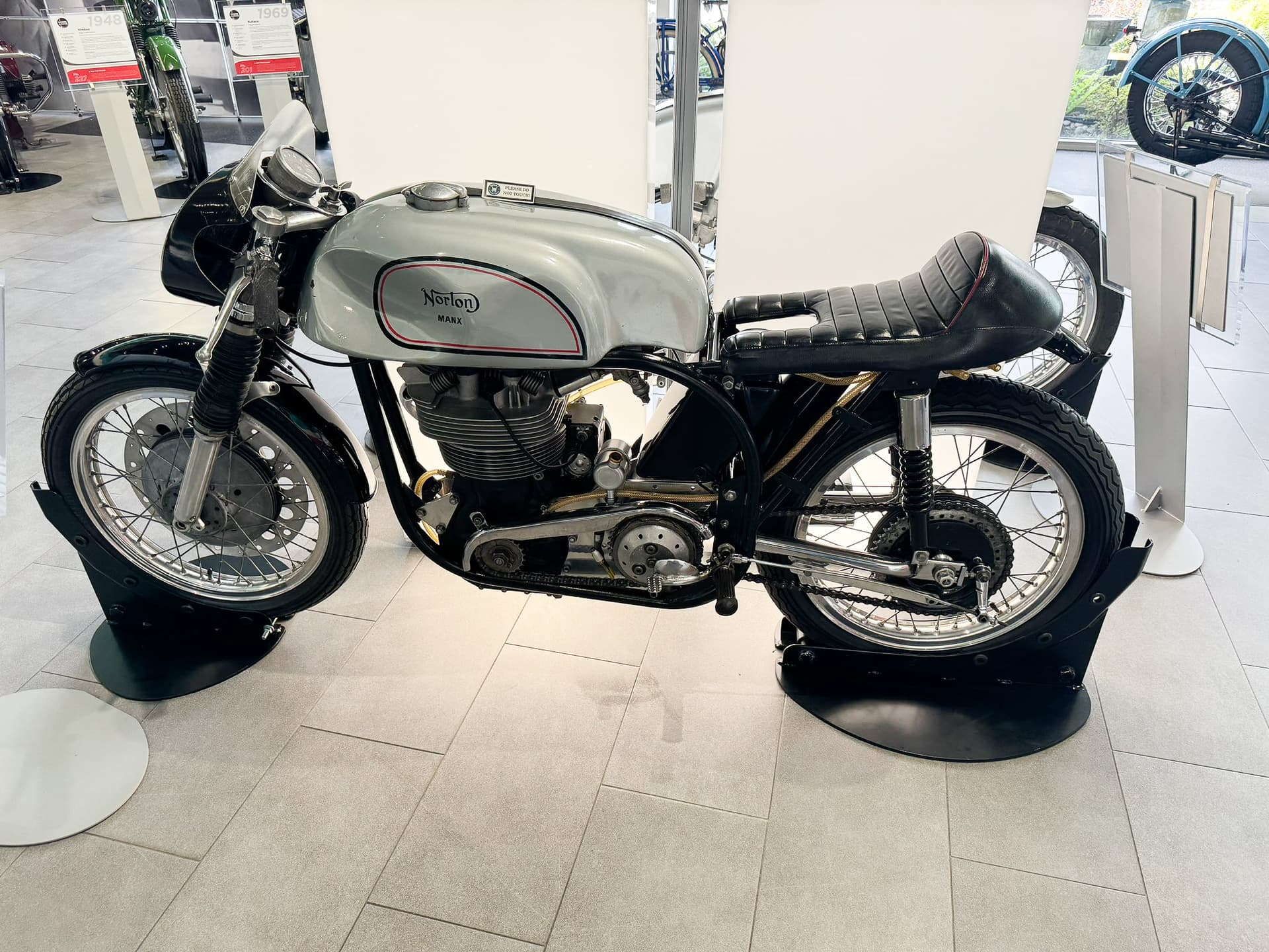 1961 Norton Manx K11