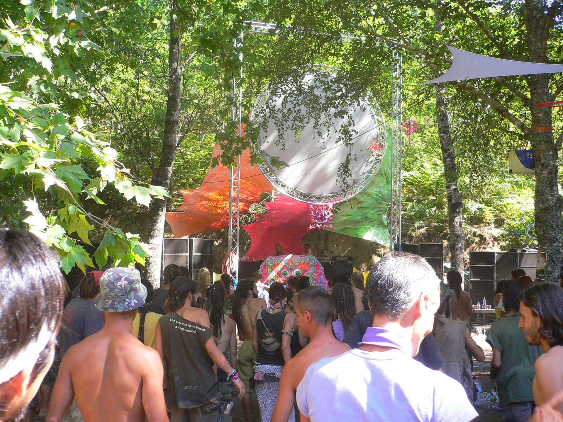 Utopia - Afterparty -chillUtopia - Afterparty -dancefloor, third view, Boom 2006