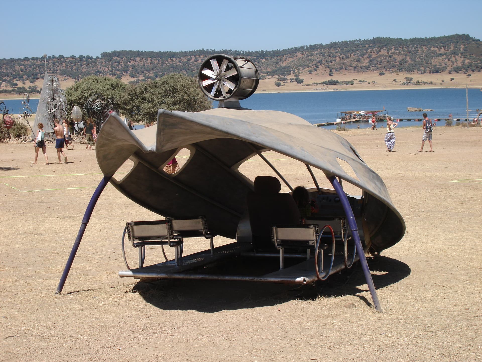 Take a ride in my spaceship, Boom 2012