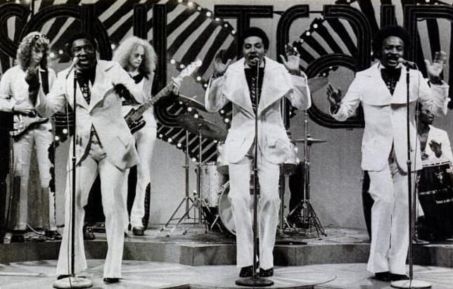 The O'Jays on Soul Train
