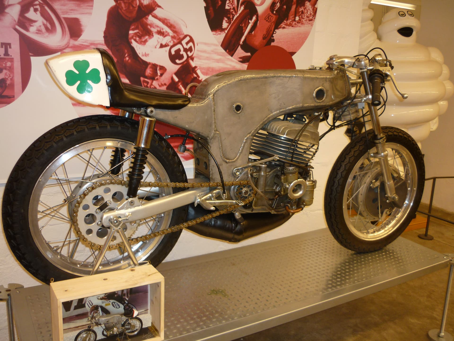 OSSA 250cc Monohull 1968 Santi Herrero c